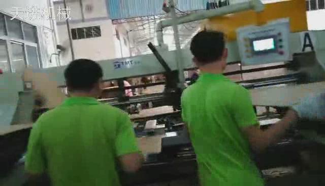 半自动大双片钉箱机，...